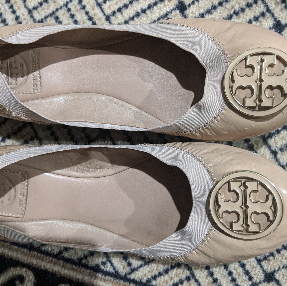 Tory Burch nude/pink ballet flats